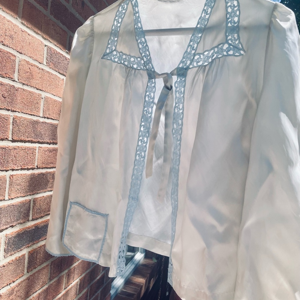 Vintage Pale Blue Bed Jacket with Blue Lace Trim